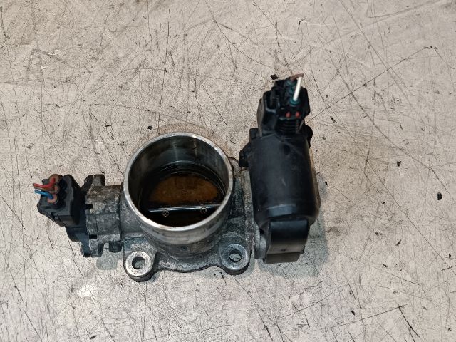 bontott TOYOTA AVENSIS T25 Fojtószelep (Elektromos)