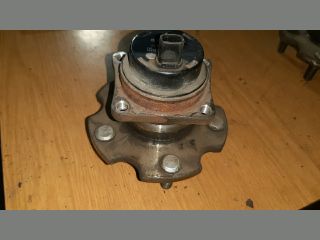 bontott TOYOTA AVENSIS T25 Hátsó Kerékagy (Pozíciófüggetlen)