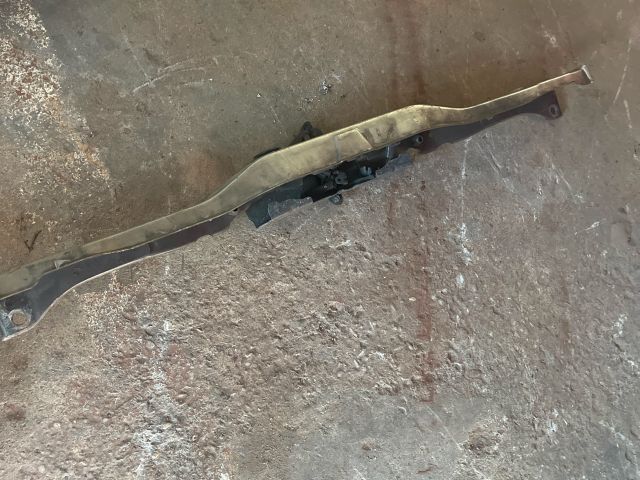 bontott TOYOTA AVENSIS T25 Homlokfal (Üres lemez)