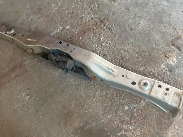 bontott TOYOTA AVENSIS T25 Homlokfal (Üres lemez)