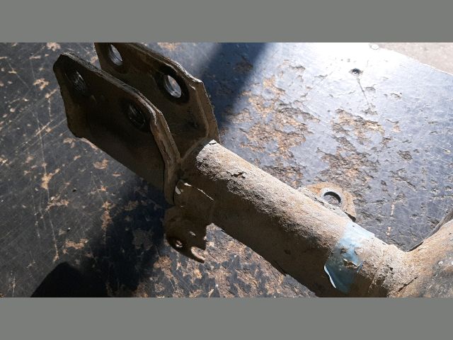 bontott TOYOTA AVENSIS T25 Jobb első Gólyaláb (Lengécsillapító, Rugó)