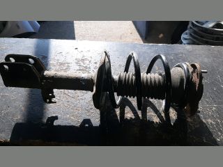 bontott TOYOTA AVENSIS T25 Jobb első Gólyaláb (Lengécsillapító, Rugó)