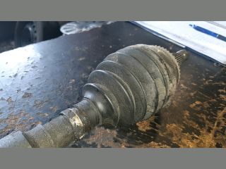 bontott TOYOTA AVENSIS T25 Jobb Féltengely