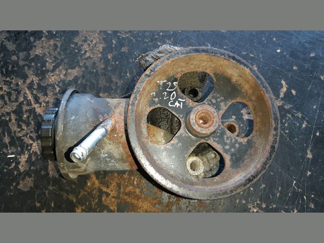 bontott TOYOTA AVENSIS T25 Kormányszervó Motor (Hidraulikus)