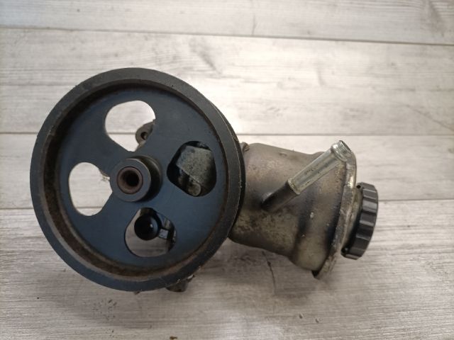 bontott TOYOTA AVENSIS T25 Kormányszervó Motor (Hidraulikus)