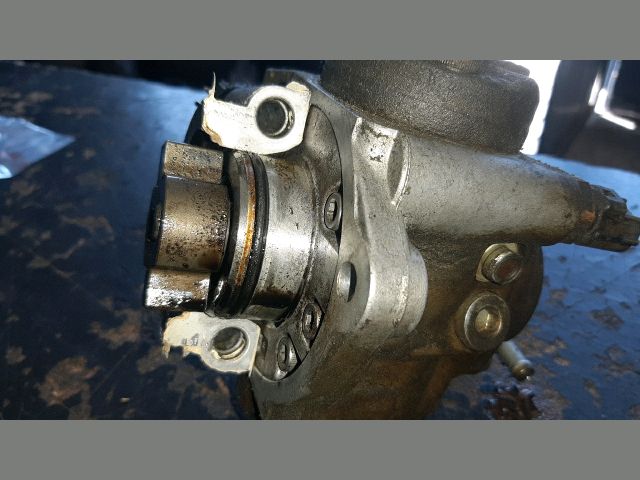 bontott TOYOTA AVENSIS T25 Nagynyomású Szivattyú