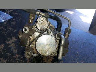 bontott TOYOTA AVENSIS T25 Nagynyomású Szivattyú