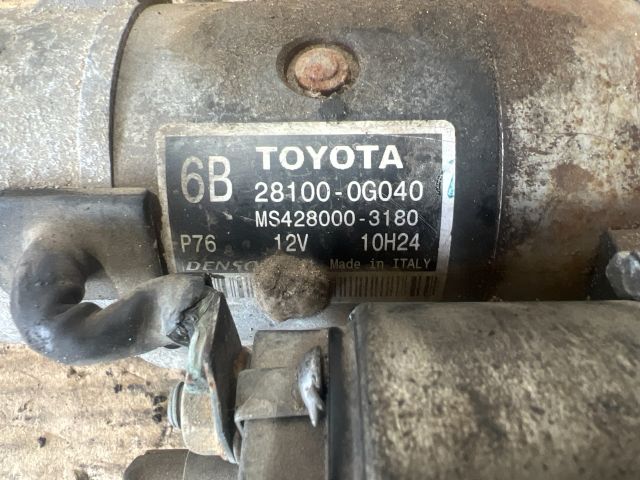 bontott TOYOTA AVENSIS T25 Önindító