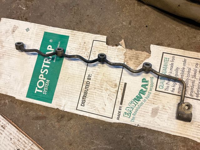 bontott TOYOTA AVENSIS T25 Résolajcső