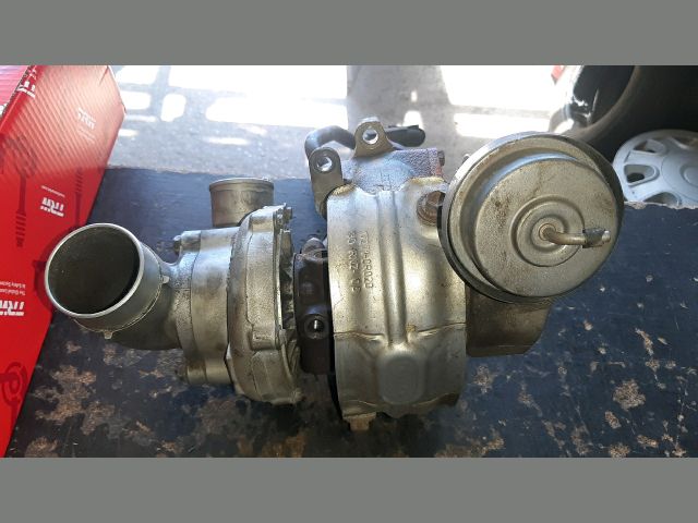 bontott TOYOTA AVENSIS T25 Turbó