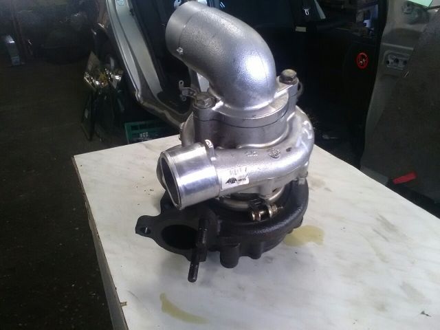 bontott TOYOTA AVENSIS T25 Turbó