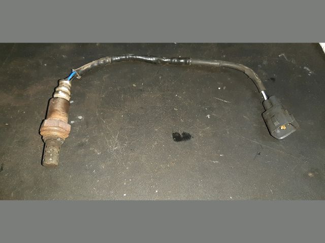 bontott TOYOTA AVENSIS T25 Első Lambdaszonda