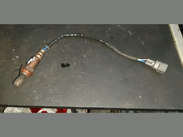 bontott TOYOTA AVENSIS T25 Első Lambdaszonda