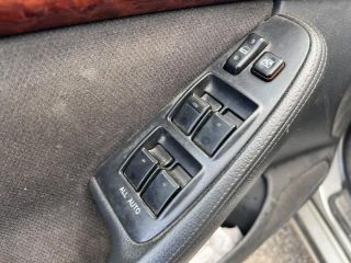 bontott TOYOTA AVENSIS T25 Ablakemelő Kapcsoló Négyes / Kettes