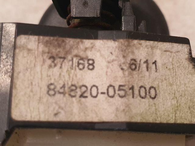 bontott TOYOTA AVENSIS T25 Ablakemelő Kapcsoló Négyes / Kettes