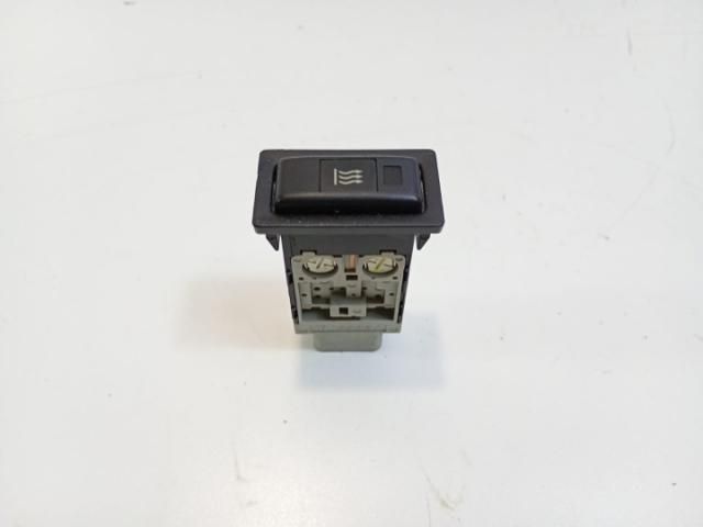 bontott TOYOTA AVENSIS T25 Ablakfűtés Kapcsoló