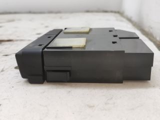 bontott TOYOTA AVENSIS T25 Ablakfűtés Kapcsoló