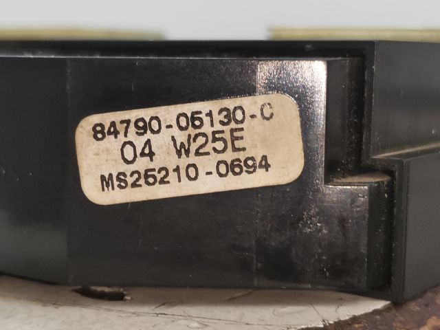 bontott TOYOTA AVENSIS T25 Ablakfűtés Kapcsoló