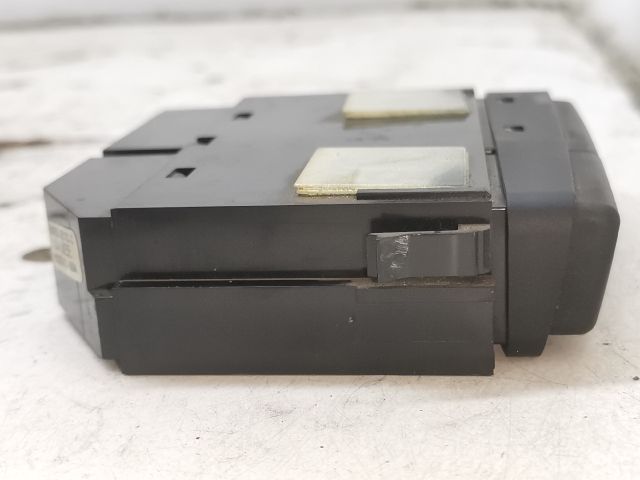 bontott TOYOTA AVENSIS T25 Ablakfűtés Kapcsoló