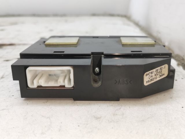 bontott TOYOTA AVENSIS T25 Ablakfűtés Kapcsoló