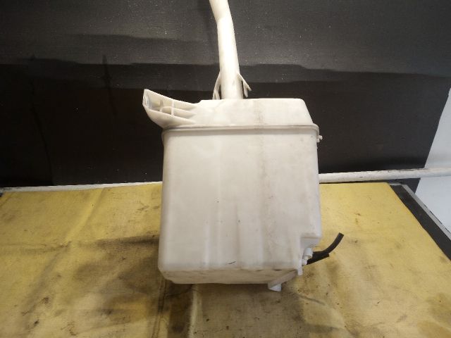 bontott TOYOTA AVENSIS T25 Ablakmosó Tartály