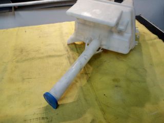 bontott TOYOTA AVENSIS T25 Ablakmosó Tartály