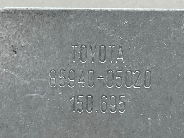 bontott TOYOTA AVENSIS T25 Ablaktörlő Relé