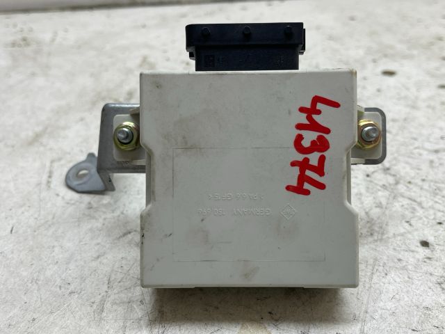 bontott TOYOTA AVENSIS T25 Ablaktörlő Relé