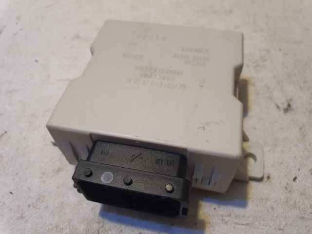 bontott TOYOTA AVENSIS T25 Ablaktörlő Relé