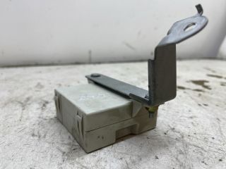 bontott TOYOTA AVENSIS T25 Ablaktörlő Relé