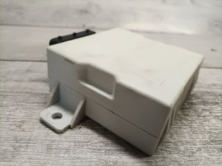 bontott TOYOTA AVENSIS T25 Ablaktörlő Relé