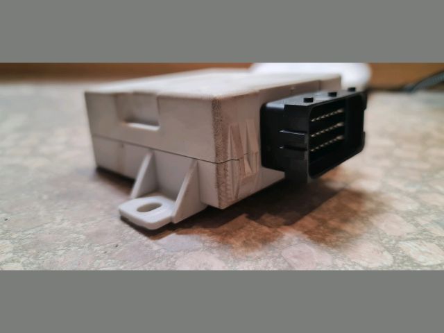 bontott TOYOTA AVENSIS T25 Ablaktörlő Relé