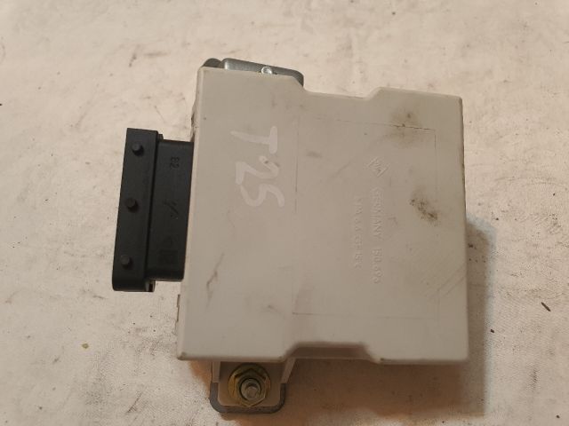 bontott TOYOTA AVENSIS T25 Ablaktörlő Relé