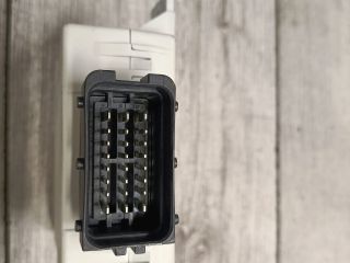 bontott TOYOTA AVENSIS T25 Ablaktörlő Relé