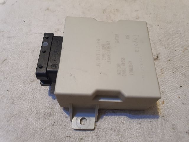 bontott TOYOTA AVENSIS T25 Ablaktörlő Relé