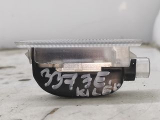 bontott TOYOTA AVENSIS T25 Ajtó Világítás