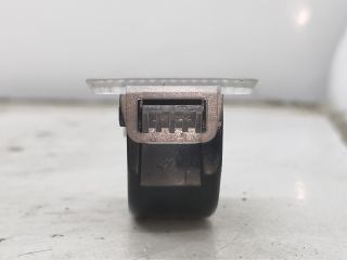 bontott TOYOTA AVENSIS T25 Ajtó Világítás