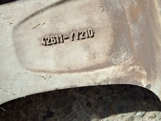 bontott TOYOTA AVENSIS T25 Alufelni Gumival (1 db)