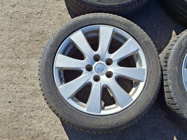 bontott TOYOTA AVENSIS T25 Alufelni Gumival (1 db)