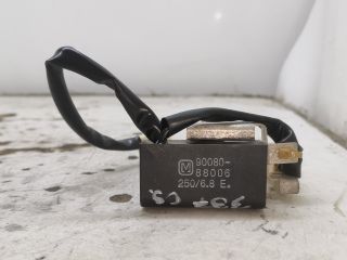 bontott TOYOTA AVENSIS T25 Antenna Erősítő