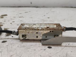 bontott TOYOTA AVENSIS T25 Antenna Erősítő