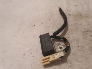 bontott TOYOTA AVENSIS T25 Antenna Erősítő