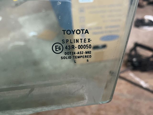 bontott TOYOTA AVENSIS T25 Bal első Ablak