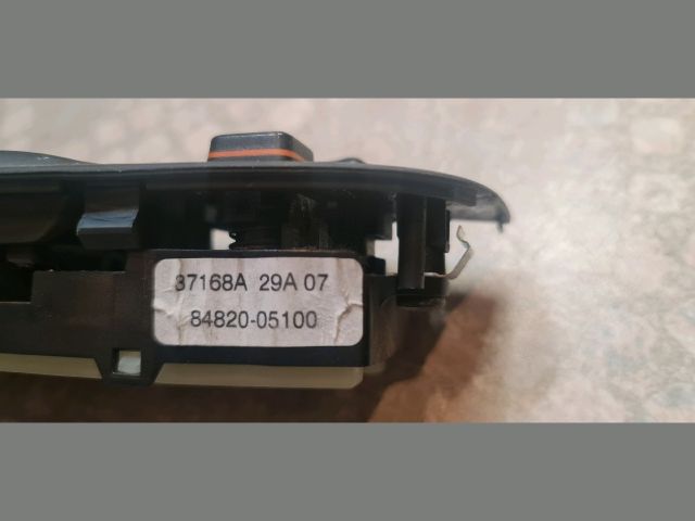 bontott TOYOTA AVENSIS T25 Bal első Ablakemelő Kapcsoló