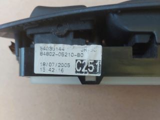 bontott TOYOTA AVENSIS T25 Bal első Ablakemelő Kapcsoló