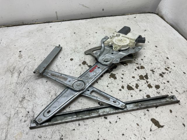 bontott TOYOTA AVENSIS T25 Bal első Ablakemelő Szerkezet (Elektromos)