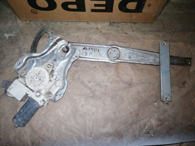 bontott TOYOTA AVENSIS T25 Bal első Ablakemelő Szerkezet (Elektromos)