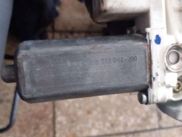 bontott TOYOTA AVENSIS T25 Bal első Ablakemelő Szerkezet (Elektromos)