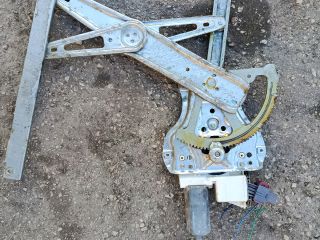 bontott TOYOTA AVENSIS T25 Bal első Ablakemelő Szerkezet (Elektromos)