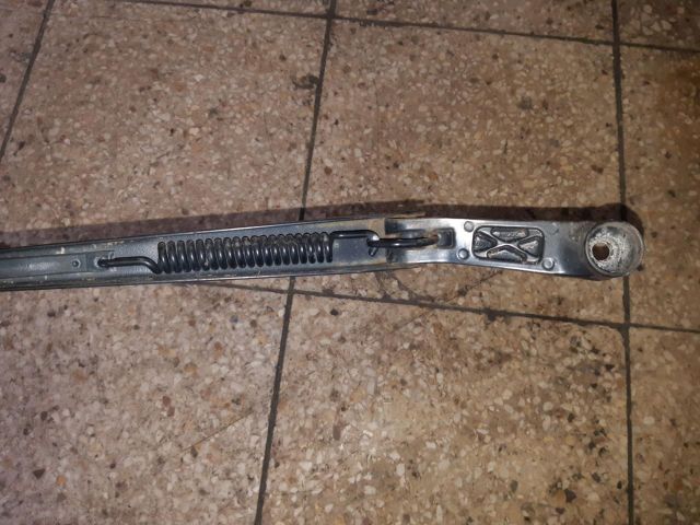 bontott TOYOTA AVENSIS T25 Bal első Ablaktörlő Kar